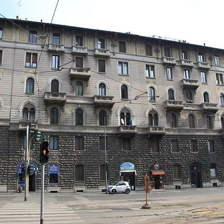 شقة ميلان  في Viale Lunigiana - Penthouse - 6 People المظهر الخارجي الصورة